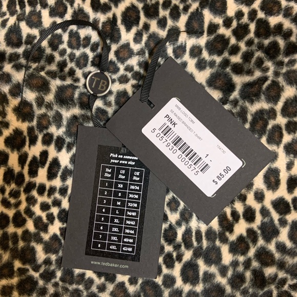 🧄Ted Baker Logo Tee🧄 - Picture 9 of 9